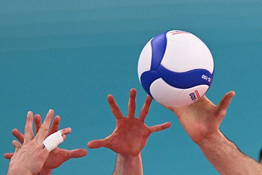 Волейбольное "Динамо" в Дубае дважды огорчило клубы из Старого Света