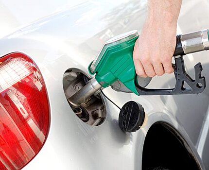 Правительственная комиссия одобрила повышение акцизов на бензин