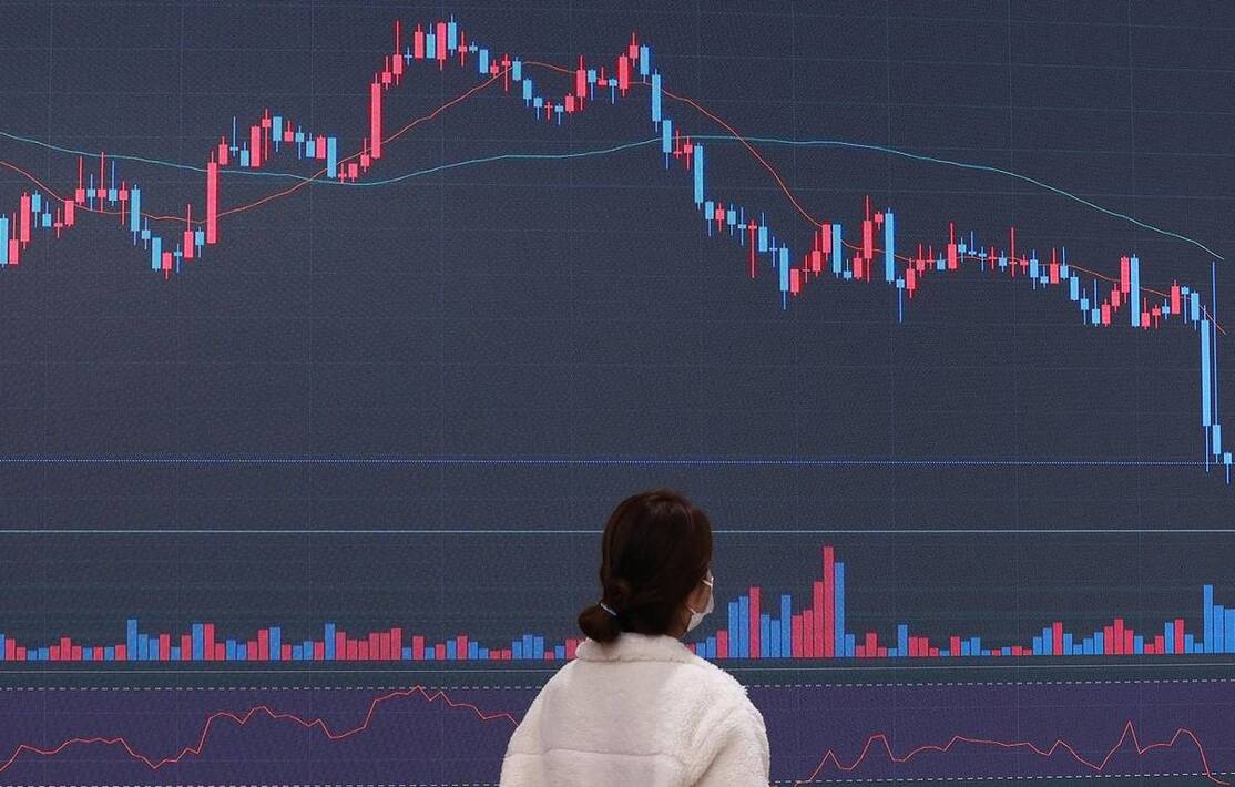 крах экономики. фондовый рынок кризис. фондовый рынок кризис. ипотечный кризис в сша 2008 диаграмма. фондовый рынок трейдинг.