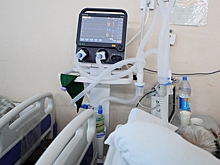 Больного ребенка на бизнес-джете экстренно отправили из Омска в Москву —  из бюджета на это ушло 5 миллионов