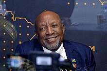 Нанголо Мбумба приведен к присяге в качестве президента Намибии