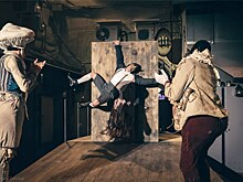 Фестиваль "Уроки режиссуры" и выставка "Первые сюжеты. Лица российской сцены рубежа тысячелетий"