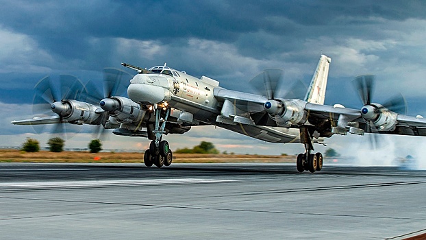 Дальняя авиация ВКС РФ за полгода провела девять воздушных патрулирований