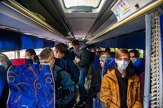 Свыше 2,5 тыс школьников поедут в центр «Авангард» на автобусах «Мострансавто» в январе