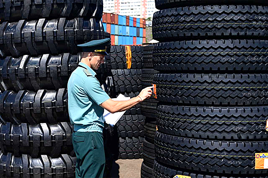 В ФТС предложили ограничить вывоз золота в слитках для личного пользования