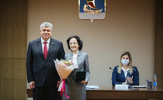 Экс-замглавы Челнов получила звание "Почетный гражданин города"