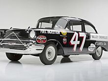 Chevrolet 1957 года по прозвищу «Черная вдова»