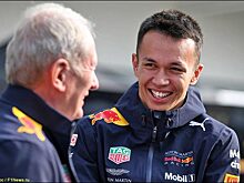 Алекс Элбон останется в Red Bull Racing