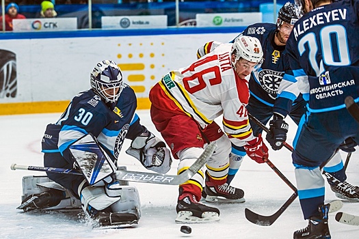 Хоккей: «Сибирь» не смогла дважды обыграть китайцев