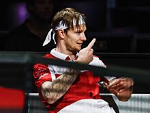 Александр Бублик чудом спас матч с Хубертом Хуркачем в Роттердаме, казахстанский теннисист матерился и нервничал