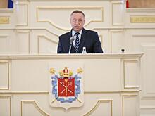 Власти Петербурга реформируют критерии статуса малоимущих и поддержат больше семей с детьми