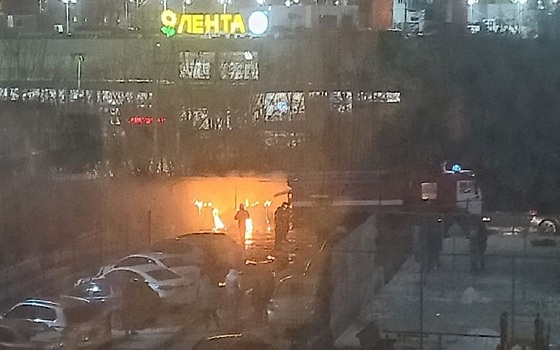 В Рязани произошел пожар у «Ленты» на Тимуровцев