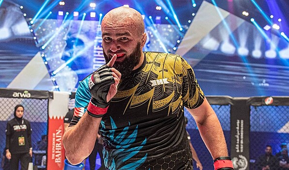 Боец UFC Газиев рассказал, как отец Хабиба помог ему восстановиться в вузе
