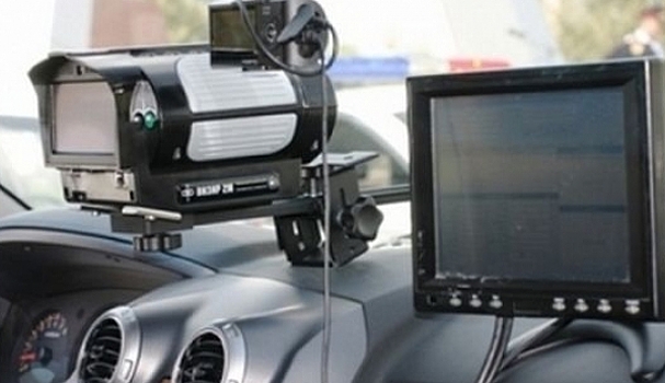 Воронежские гаишники проводили служебное время на хоккейной площадке и не сообщали о предложенных им взятках