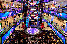 Посещаемость московских торговых центров резко упала