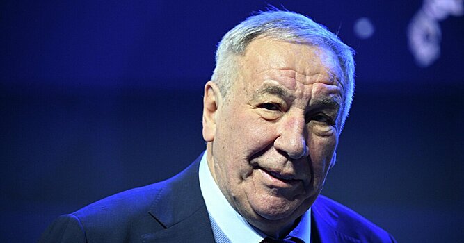 Шамиль Тарпищев: «Медведев последние недели шел по восходящей и должен был выигрывать уже в Шанхае»