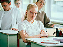 Состоялась премьера сериала "Алиса не может ждать"