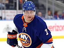 Руа посадил Цыплакова на скамейку по ходу матча с «Ванкувером» – форвард не вышел в 3-м периоде. Он сыграл лишь 6:43 и получил «-2»