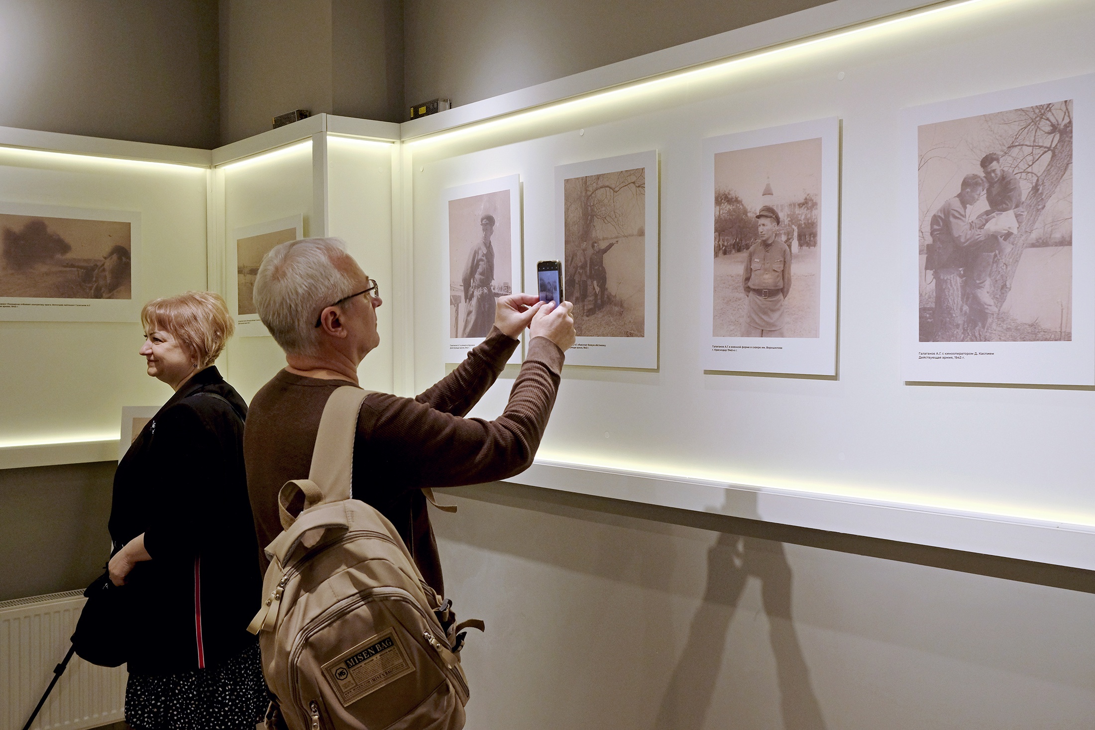В Краснодаре открыли выставку о журналистике военных лет