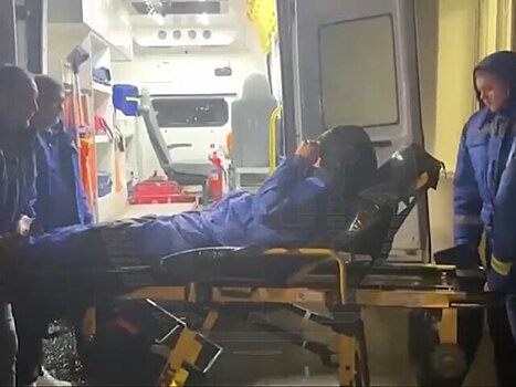 Жена выжившего в Охотском море туриста рассказала, что еды на лодке было на 2 недели