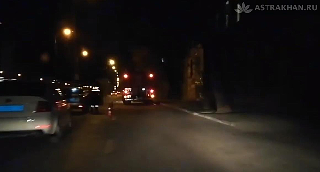 Без комментариев: автолюбитель вылетел с дороги