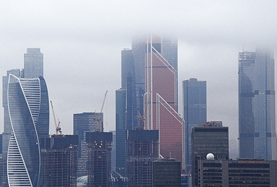 СМИ: В Элитном московском ЖК Capital Towers полопались стекла