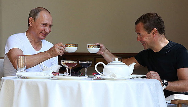 Путин признался, что пьет вместо чая