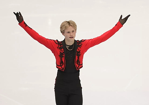 Малинин обновил мировой рекорд по баллам в произвольной программе