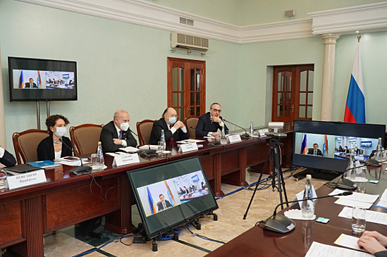 Дмитрий Азаров и посол Италии обсудили расширение сотрудничества