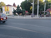 Саратовцам закрыли проход через Московскую в сквере на Астраханской