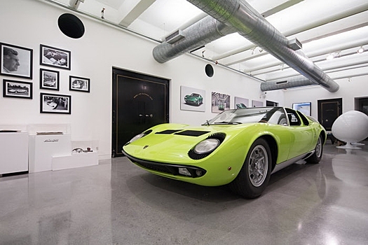 Суперкар Lamborghini Miura принял участие в закрытом показе музея «Волфсониан»