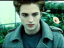 Могут ли вампиры быть спидозниками и разносить инфекцию, когда кусают?