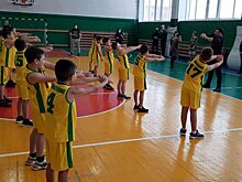 В поселке Коминтерн провели «Зарядку с чемпионом»