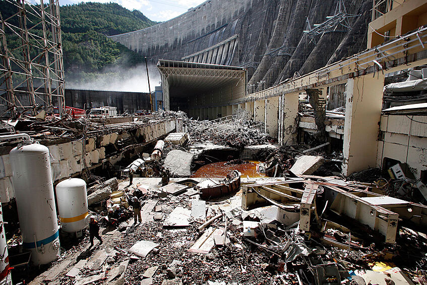 Август 2009 года известен из-за аварии на Саяно-Шушенской ГЭС, жертвами которой стали 75 человек