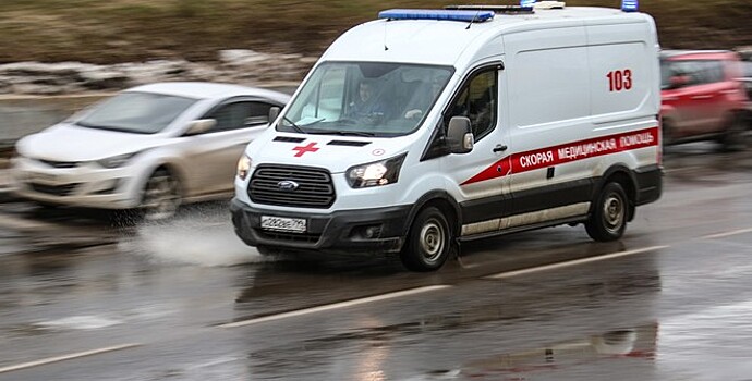 Два автобуса столкнулись на Можайском шоссе