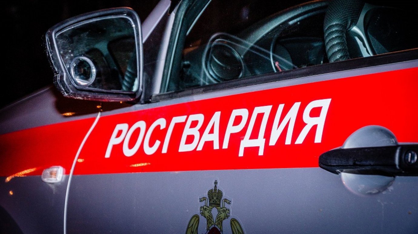 В Екатеринбурге мужчина хотел сжечь кафе
