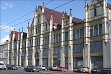ТЦ в готическом стиле, швейная фабрика или ночной клуб: что значит «Маяк» для Нижнего Новгорода