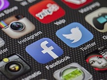 Гражданин Литвы, обманувший Facebook и Google, экстрадирован в США