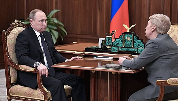 Глава Минобрнауки рассказала Путину о возвращении молодых ученых в науку