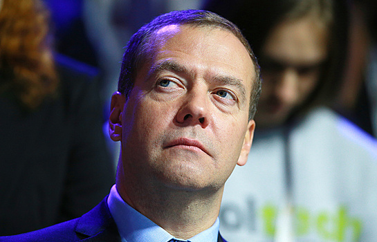 Медведев предупредил о новом «пузыре»