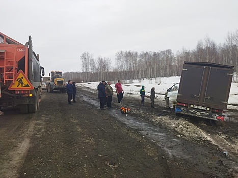 На трассе в Чебаркульском районе столкнулись «ГАЗель» и погрузчик