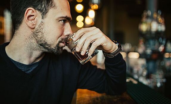 10 признаков того, что вы пьете как миллениал