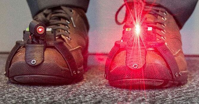 «Лазерная обувь» для людей с болезнью Паркинсона