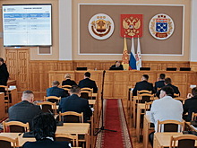 В Чебоксарах обсудили планы по завершению строительства детсадов и школ