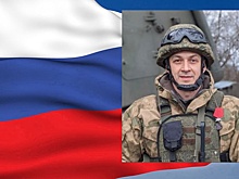 Расчет орудия под командованием старшего сержанта Виталия Сотникова уничтожил два бронетранспортера и до 25 националистов