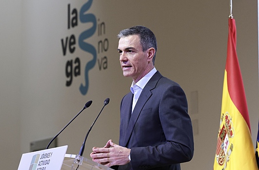 Премьер Испании отменил участие в форуме в Давосе