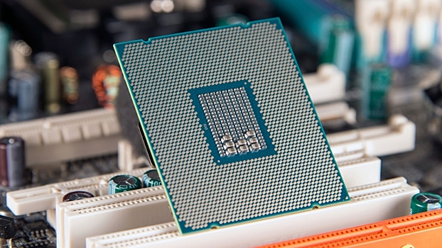 Intel готовит процессоры Core i3-8350K и Core i3-8100