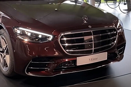 Mercedes S-Class 2021 года демонстрирует свой дизайн экстерьера и технологии интерьера