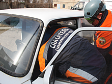 Спасатели помогли попавшему в аварию автомобилисту