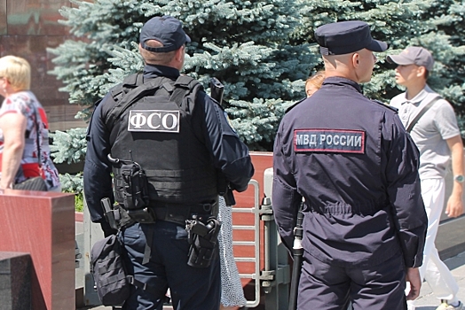 Досмотры машин, план перехват и поиски с вертолета: что происходит в Ленобласти после убийства полицейского